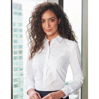 Brook Taverner-BR692